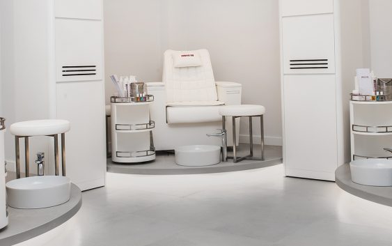 The Best Foods to Eat for Naturally Stronger Nails